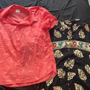 Two Beach Party Short Sleeve Button Downs (Large)